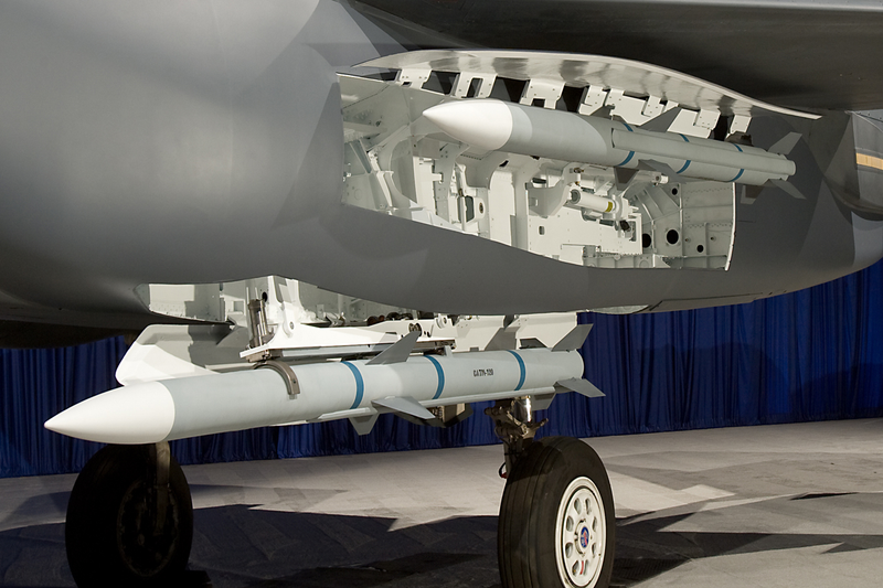 Illustration for article titled Boeing Reveals F-15 Silent Eagle With More Stealth Ability For Flying The Unfriendly Skies